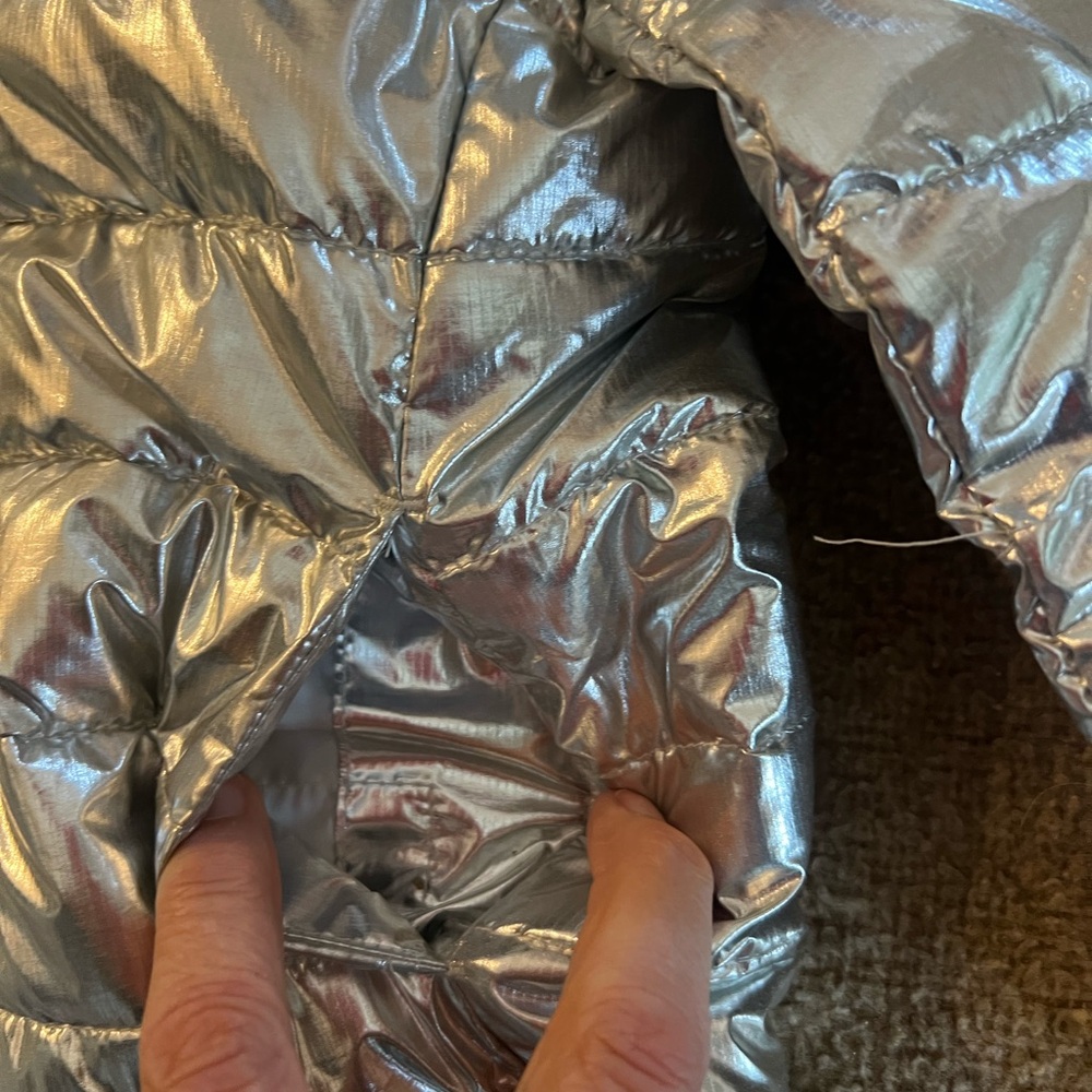 Primary silver puffer jacket, 2T - Picture 3 of 4